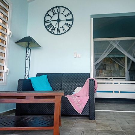 Aux Colibris Amoureux : Loft De Standing Avec Vue Mer Grand-Bourg  Extérieur photo