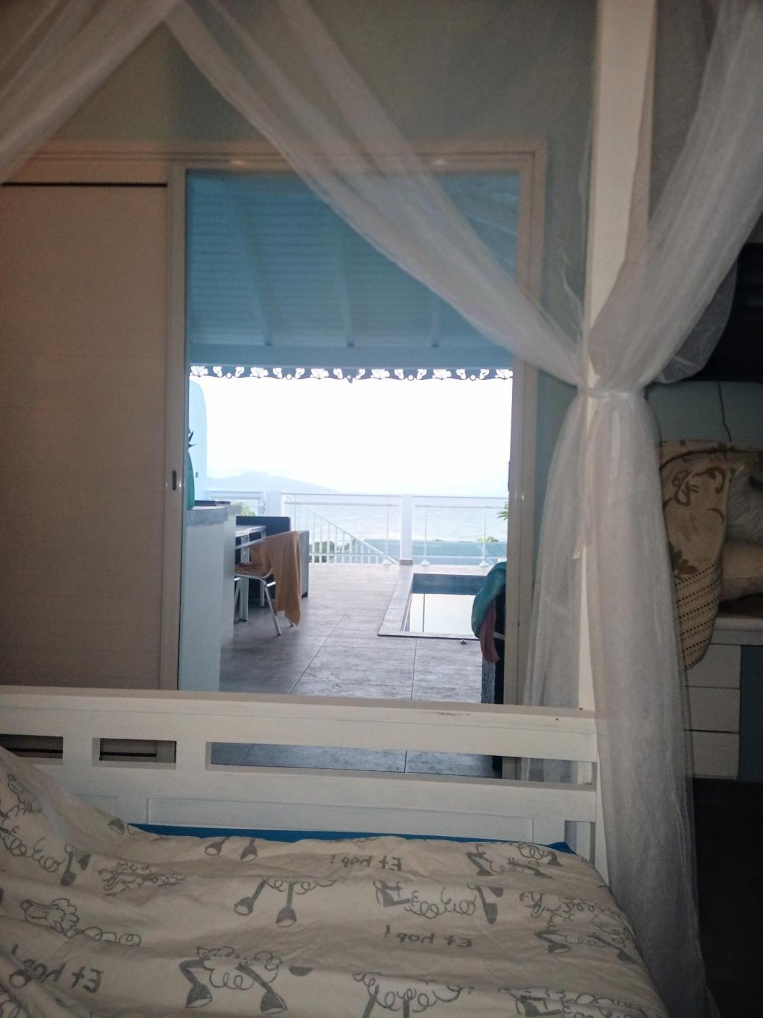 Aux Colibris Amoureux : Loft De Standing Avec Vue Mer Grand-Bourg  Extérieur photo