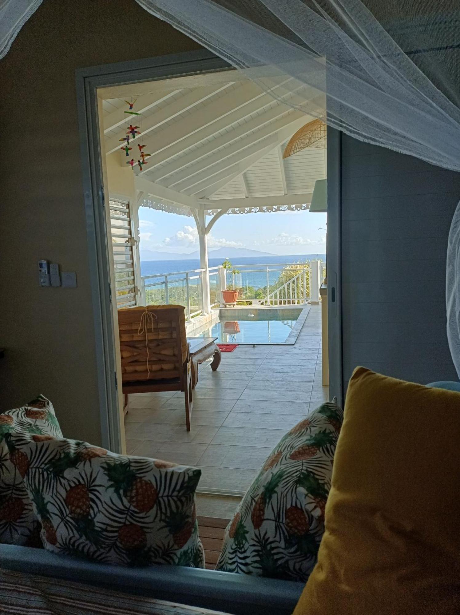 Aux Colibris Amoureux : Loft De Standing Avec Vue Mer Grand-Bourg  Extérieur photo